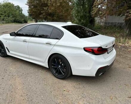 БМВ 5 Серия 2017 в Львове на Automoto.ua Белый БМВ 5 Серия, объемом двигателя 2 л и пробегом 107 тыс. км за 25500 $, фото 4 на Automoto.ua