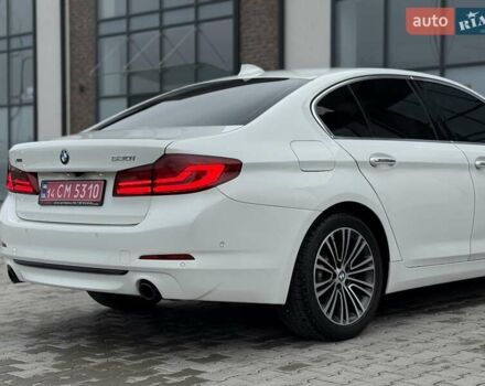 Білий БМВ 5 Серія, об'ємом двигуна 2 л та пробігом 153 тис. км за 23900 $, фото 17 на Automoto.ua