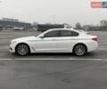 Белый БМВ 5 Серия, объемом двигателя 3 л и пробегом 145 тыс. км за 31000 $, фото 3 на Automoto.ua