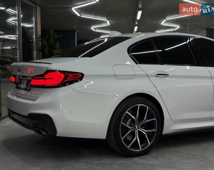 Білий БМВ 5 Серія, об'ємом двигуна 2 л та пробігом 124 тис. км за 33999 $, фото 15 на Automoto.ua