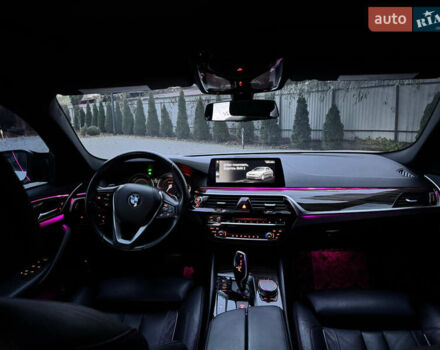 Белый БМВ 5 Серия, объемом двигателя 3 л и пробегом 146 тыс. км за 35000 $, фото 24 на Automoto.ua