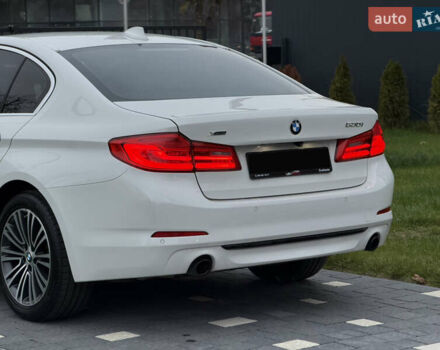 Белый БМВ 5 Серия, объемом двигателя 2 л и пробегом 74 тыс. км за 25500 $, фото 17 на Automoto.ua