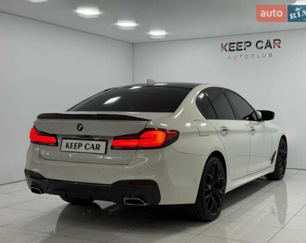 Белый БМВ 5 Серия, объемом двигателя 2 л и пробегом 169 тыс. км за 27500 $, фото 7 на Automoto.ua