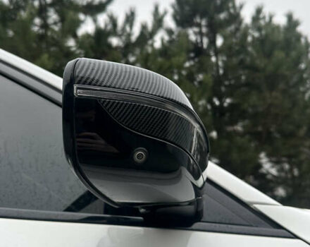 Белый БМВ 5 Серия, объемом двигателя 3 л и пробегом 129 тыс. км за 35300 $, фото 22 на Automoto.ua