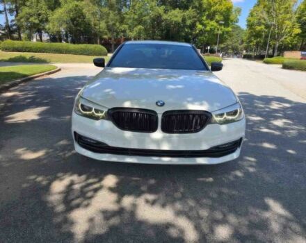 Білий БМВ 5 Серія, об'ємом двигуна 2 л та пробігом 70 тис. км за 13550 $, фото 1 на Automoto.ua