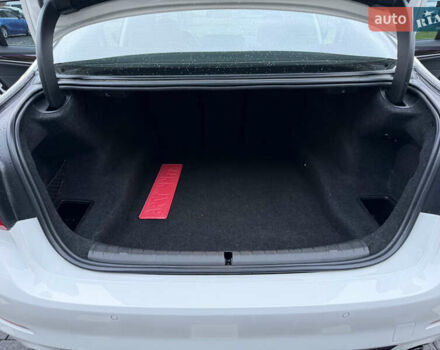 Білий БМВ 5 Серія, об'ємом двигуна 2 л та пробігом 74 тис. км за 26500 $, фото 64 на Automoto.ua