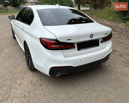 БМВ 5 Серия 2017 в Львове на Automoto.ua Белый БМВ 5 Серия, объемом двигателя 2 л и пробегом 107 тыс. км за 27500 $, фото 5 на Automoto.ua