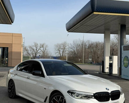 Белый БМВ 5 Серия, объемом двигателя 3 л и пробегом 140 тыс. км за 31900 $, фото 7 на Automoto.ua