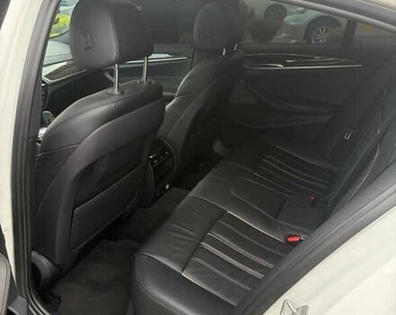 Белый БМВ 5 Серия, объемом двигателя 2 л и пробегом 178 тыс. км за 26500 $, фото 10 на Automoto.ua