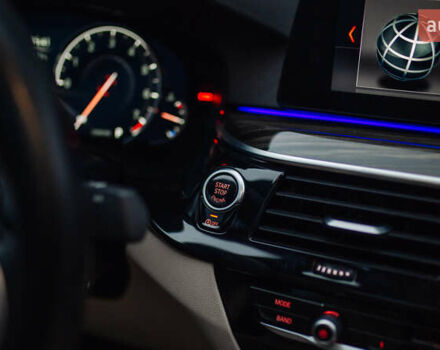 Белый БМВ 5 Серия, объемом двигателя 3 л и пробегом 139 тыс. км за 35000 $, фото 51 на Automoto.ua