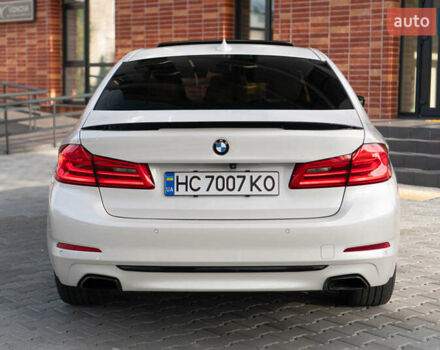 Белый БМВ 5 Серия, объемом двигателя 2 л и пробегом 178 тыс. км за 28400 $, фото 6 на Automoto.ua