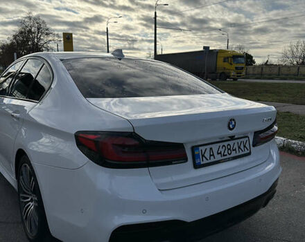 Белый БМВ 5 Серия, объемом двигателя 3 л и пробегом 131 тыс. км за 33000 $, фото 2 на Automoto.ua