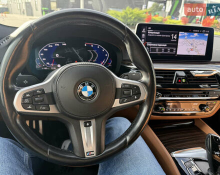 Білий БМВ 5 Серія, об'ємом двигуна 3 л та пробігом 128 тис. км за 40999 $, фото 29 на Automoto.ua