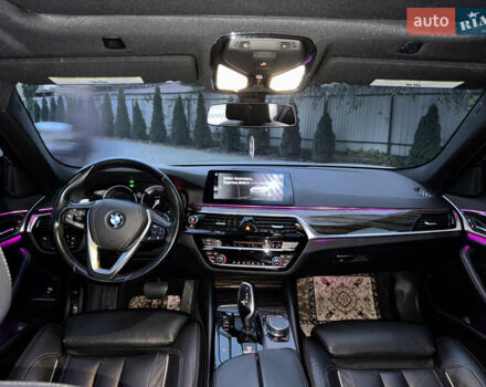 Белый БМВ 5 Серия, объемом двигателя 3 л и пробегом 146 тыс. км за 35000 $, фото 22 на Automoto.ua