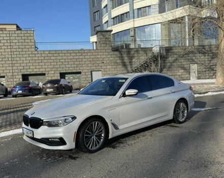 Белый БМВ 5 Серия, объемом двигателя 2 л и пробегом 178 тыс. км за 24900 $, фото 12 на Automoto.ua