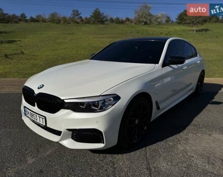 Белый БМВ 5 Серия, объемом двигателя 2 л и пробегом 139 тыс. км за 23900 $, фото 10 на Automoto.ua