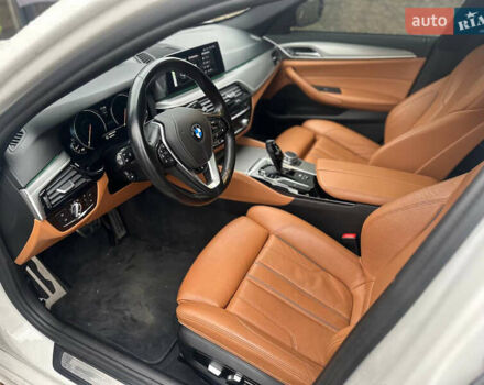 Белый БМВ 5 Серия, объемом двигателя 2 л и пробегом 204 тыс. км за 27400 $, фото 17 на Automoto.ua