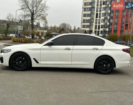 Белый БМВ 5 Серия, объемом двигателя 3 л и пробегом 220 тыс. км за 29950 $, фото 4 на Automoto.ua