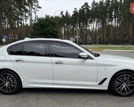 Білий БМВ 5 Серія, об'ємом двигуна 2 л та пробігом 102 тис. км за 32499 $, фото 5 на Automoto.ua