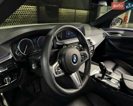 Белый БМВ 5 Серия, объемом двигателя 2 л и пробегом 204 тыс. км за 29300 $, фото 4 на Automoto.ua