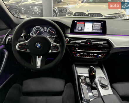 Білий БМВ 5 Серія, об'ємом двигуна 2 л та пробігом 124 тис. км за 33999 $, фото 24 на Automoto.ua