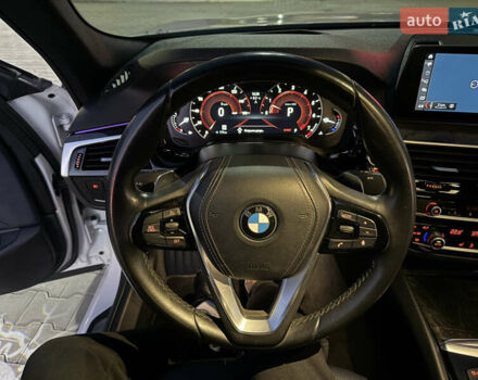 Белый БМВ 5 Серия, объемом двигателя 2 л и пробегом 130 тыс. км за 25500 $, фото 42 на Automoto.ua