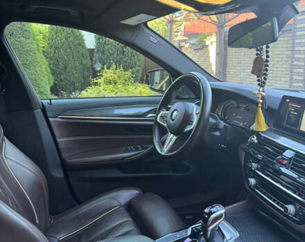 Белый БМВ 5 Серия, объемом двигателя 3 л и пробегом 180 тыс. км за 35400 $, фото 38 на Automoto.ua