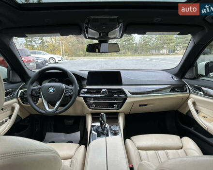 Белый БМВ 5 Серия, объемом двигателя 2 л и пробегом 135 тыс. км за 26500 $, фото 14 на Automoto.ua