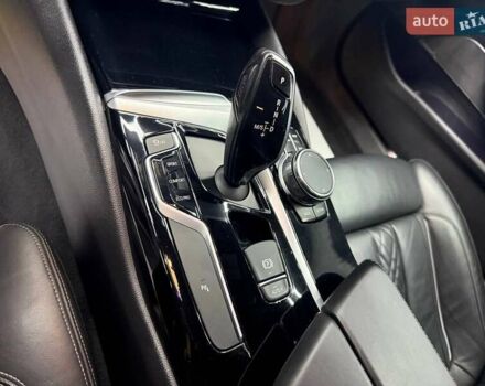 Белый БМВ 5 Серия, объемом двигателя 2.99 л и пробегом 245 тыс. км за 33000 $, фото 9 на Automoto.ua