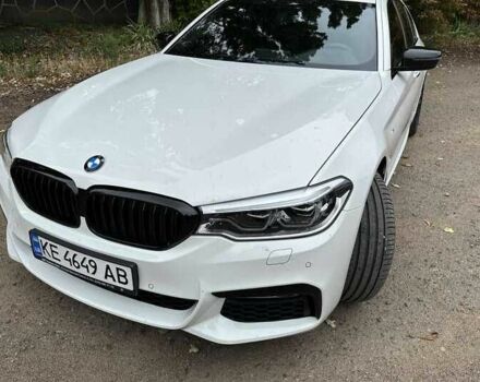 БМВ 5 Серия 2017 в Львове на Automoto.ua Белый БМВ 5 Серия, объемом двигателя 2 л и пробегом 107 тыс. км за 25500 $, фото 2 на Automoto.ua
