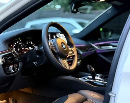 Белый БМВ 5 Серия, объемом двигателя 2 л и пробегом 128 тыс. км за 29000 $, фото 3 на Automoto.ua