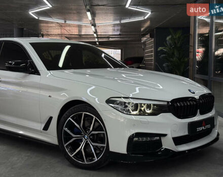 Білий БМВ 5 Серія, об'ємом двигуна 2 л та пробігом 124 тис. км за 33999 $, фото 2 на Automoto.ua