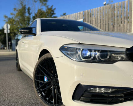 Белый БМВ 5 Серия, объемом двигателя 2 л и пробегом 175 тыс. км за 27000 $, фото 2 на Automoto.ua