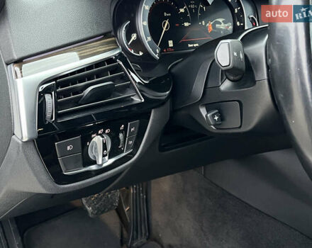 Белый БМВ 5 Серия, объемом двигателя 2 л и пробегом 196 тыс. км за 23000 $, фото 19 на Automoto.ua