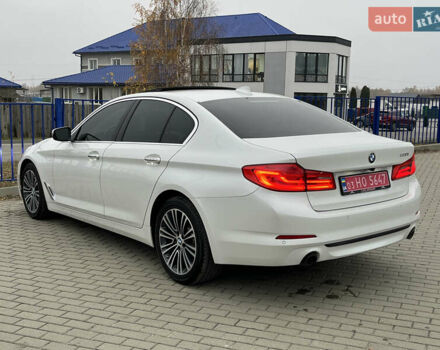 Белый БМВ 5 Серия, объемом двигателя 2 л и пробегом 196 тыс. км за 23000 $, фото 5 на Automoto.ua