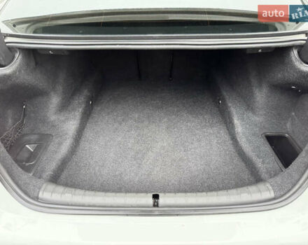 Белый БМВ 5 Серия, объемом двигателя 2 л и пробегом 93 тыс. км за 24000 $, фото 23 на Automoto.ua