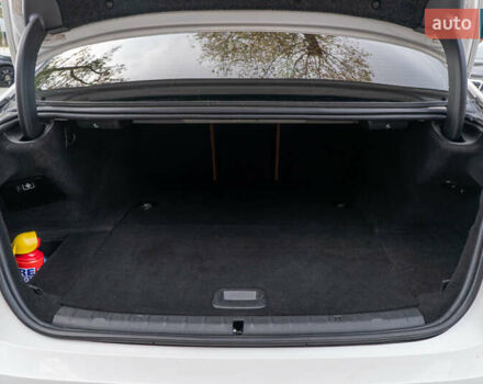 Білий БМВ 5 Серія, об'ємом двигуна 2 л та пробігом 178 тис. км за 27999 $, фото 46 на Automoto.ua