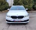 Белый БМВ 5 Серия, объемом двигателя 3 л и пробегом 113 тыс. км за 32000 $, фото 1 на Automoto.ua