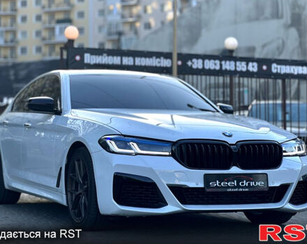 Белый БМВ 5 Серия, объемом двигателя 3 л и пробегом 131 тыс. км за 38500 $, фото 2 на Automoto.ua