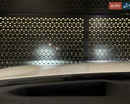 Белый БМВ 5 Серия, объемом двигателя 2 л и пробегом 204 тыс. км за 29300 $, фото 35 на Automoto.ua