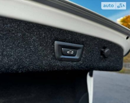 Белый БМВ 5 Серия, объемом двигателя 2 л и пробегом 83 тыс. км за 28800 $, фото 53 на Automoto.ua