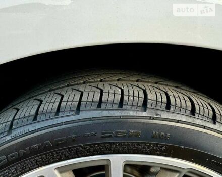 Белый БМВ 5 Серия, объемом двигателя 2 л и пробегом 83 тыс. км за 28800 $, фото 49 на Automoto.ua