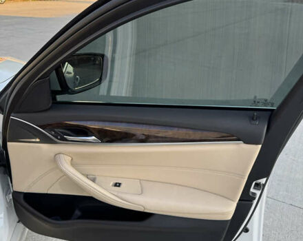 Белый БМВ 5 Серия, объемом двигателя 2 л и пробегом 135 тыс. км за 29999 $, фото 14 на Automoto.ua