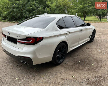 БМВ 5 Серия 2017 в Львове на Automoto.ua Белый БМВ 5 Серия, объемом двигателя 2 л и пробегом 107 тыс. км за 27500 $, фото 7 на Automoto.ua