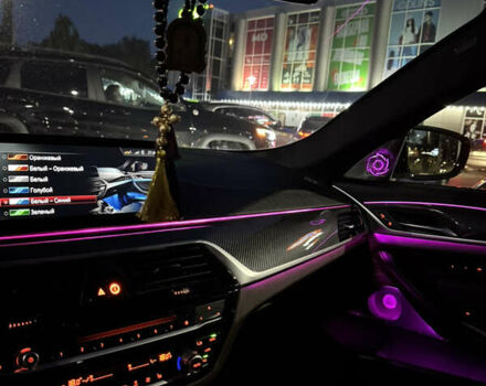 Белый БМВ 5 Серия, объемом двигателя 3 л и пробегом 180 тыс. км за 35400 $, фото 75 на Automoto.ua