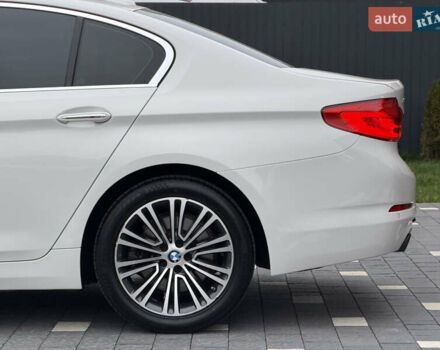 Білий БМВ 5 Серія, об'ємом двигуна 2 л та пробігом 74 тис. км за 26500 $, фото 4 на Automoto.ua