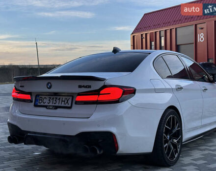 Білий БМВ 5 Серія, об'ємом двигуна 3 л та пробігом 153 тис. км за 29000 $, фото 10 на Automoto.ua