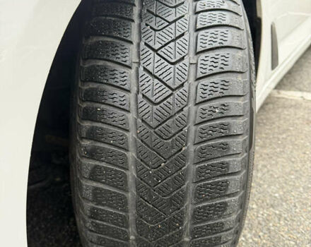 Белый БМВ 5 Серия, объемом двигателя 2.98 л и пробегом 120 тыс. км за 33700 $, фото 15 на Automoto.ua