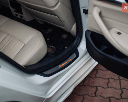 Белый БМВ 5 Серия, объемом двигателя 3 л и пробегом 139 тыс. км за 35000 $, фото 44 на Automoto.ua