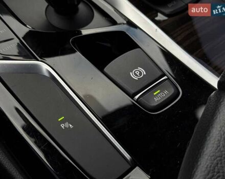 Білий БМВ 5 Серія, об'ємом двигуна 2 л та пробігом 115 тис. км за 26500 $, фото 67 на Automoto.ua